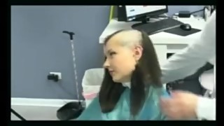 Boyfriend shaving her girlfriend head