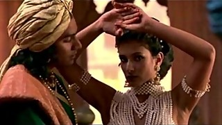 Sarita Chaudhary Naked In Kamasutra - Scene - 3 beautyoflegs.blogspot.com