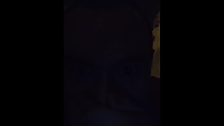 Ia€™m taking a poop!!!
