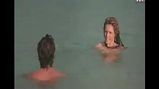 Kelly Brook fucking around Daneen Boone with Kimberly Rowe in the shower